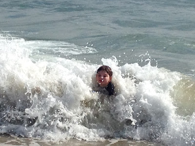 Protect cochlear implants in the Ocean