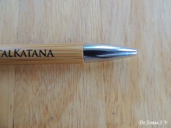 Review of the Crystal Katana Pick Up Tool - Kat's Adventures in