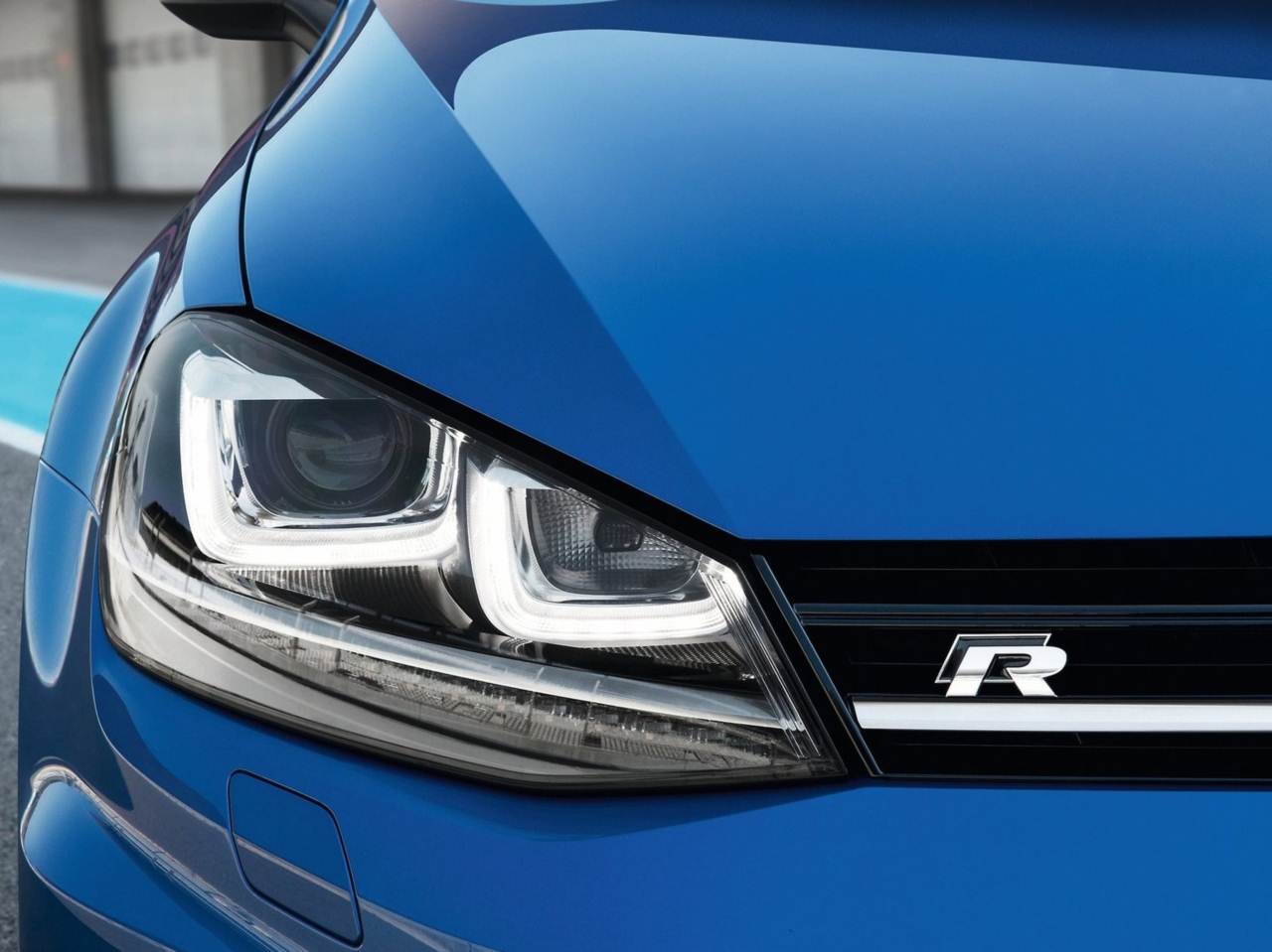 Volkswagen-Golf-R-2014+%2812%29.jpg