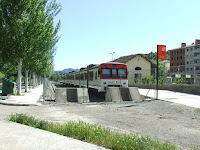 Fuente: De Gustau Erill i Pinyot - Trabajo propio, CC BY-SA 3.0, https://commons.wikimedia.org/w/index.php?curid=6956611 Final de la línea en la Pobla de Segur