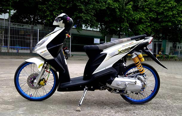 Modifikasi Beat Karbu modifikasi honda beat karburator dengan velg ring 17 jari Modifikasi Beat Karbu modifikasi honda beat karburator dengan velg ring 17 jari