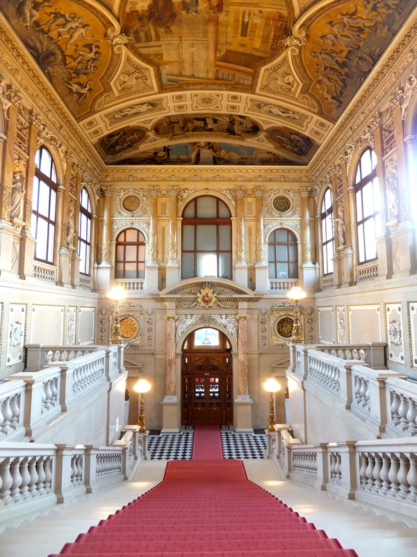 Vienne Vienna Wien Burgtheater theatre Ring visite escalier honneur gustav klimt