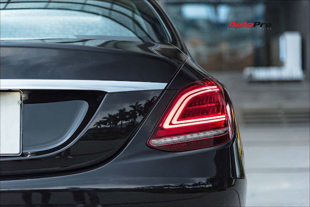 Đánh giá Mercedes-Benz C200 Exclusive: Lựa chọn ‘quốc dân’ cho người muốn ‘nhập môn’ xe sang
