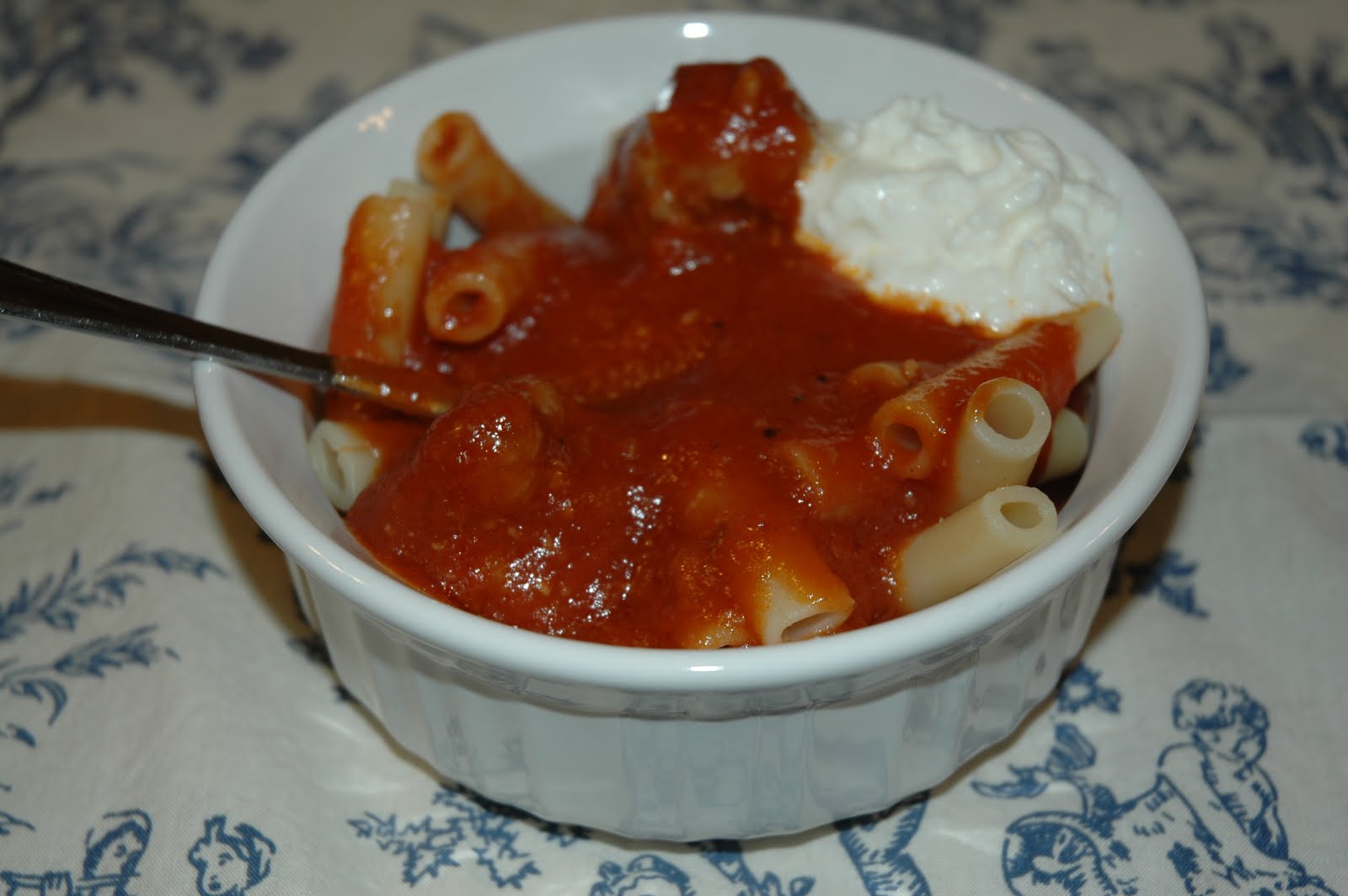 DeLish DeMaria Sauce & MiniCheesy Meatballs