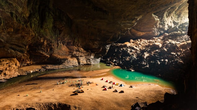 Son Doong Cave - The world's largest cave