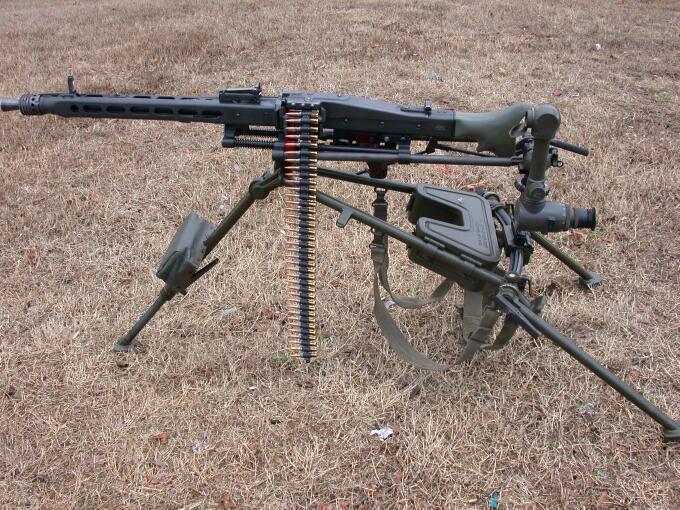 Мг мин л. Пулемёт MG 3 KWS. Крупнокалиберный пулемет MG 131. Mg3 пулемет вес. MG 131 пулемет пехотный.