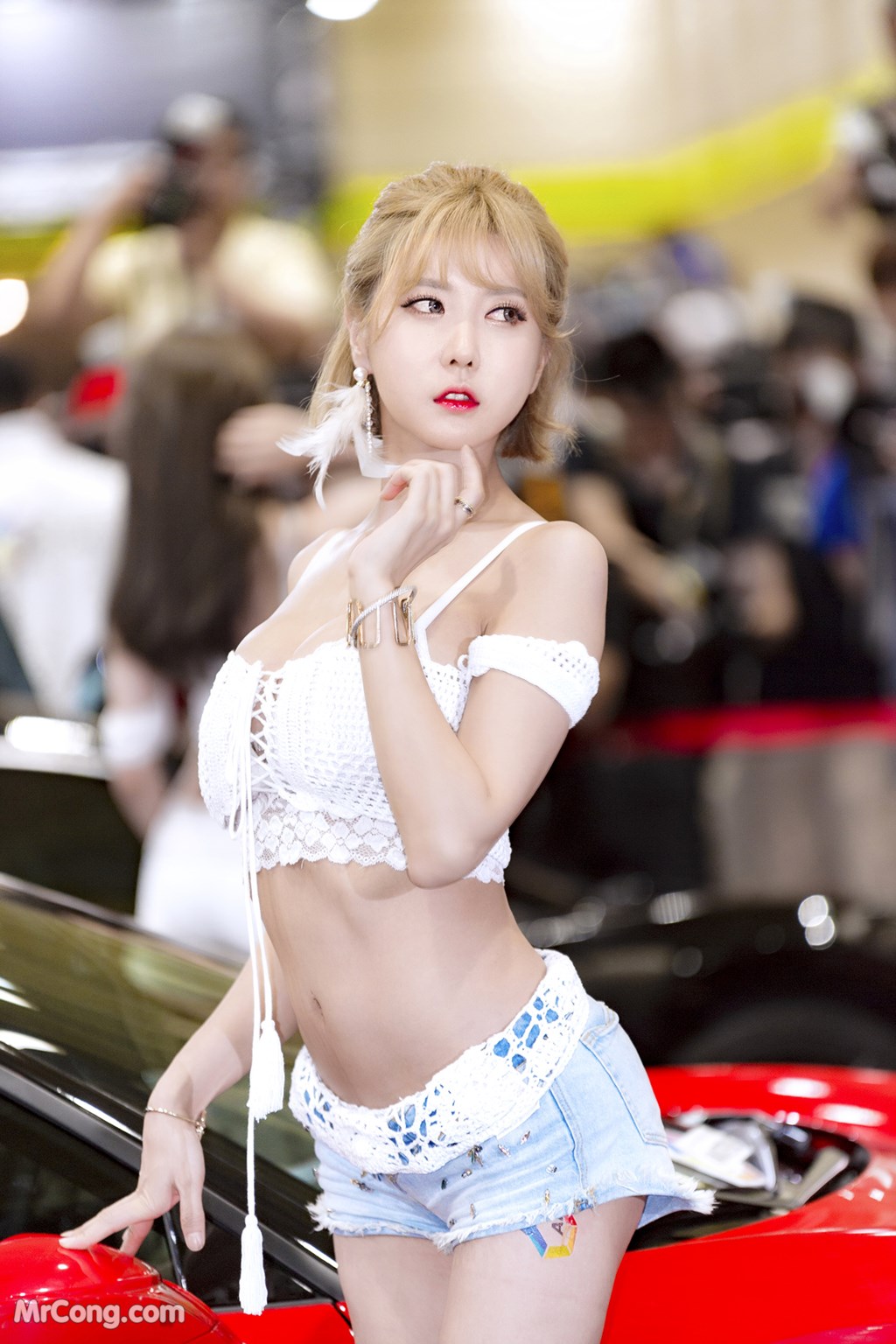 Heo Yoon Mi&#39;s beauty at the 2017 Seoul Auto Salon exhibition (175 photos) photo 5-1