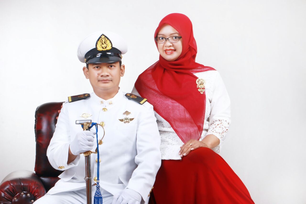 Kumpulan Foto Prewedding Perwira Pelayaran Toprewed