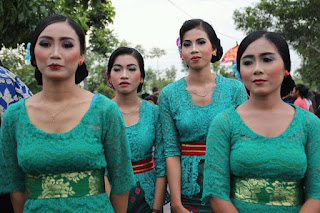 Evolusi Budaya - Enggan Menjalin Hubungan dengan Status dan mengasuhi Anak Evolusi Budaya - Enggan Menjalin Hubungan dengan Status dan mengasuhi Anak