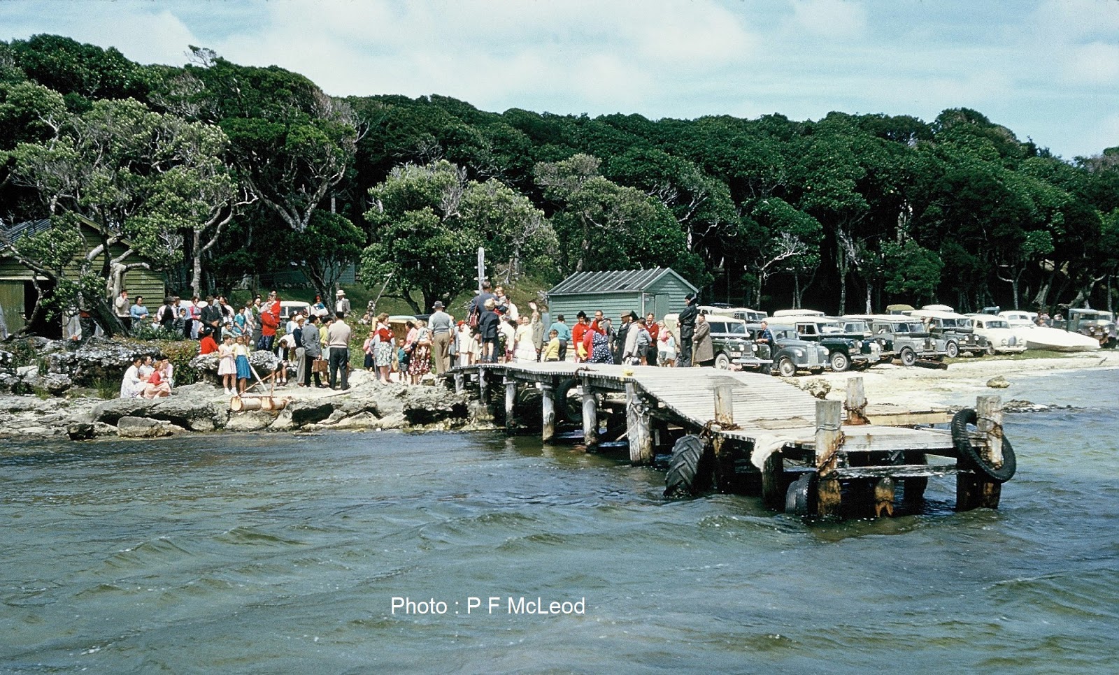 3rd Level New Zealand The RNZAF Pioneering Air Services to the