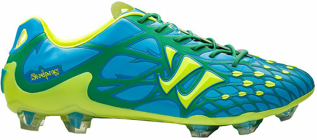 warrior soccer boots