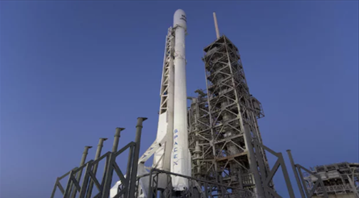 SpaceX becomes first to re-fly used rocket