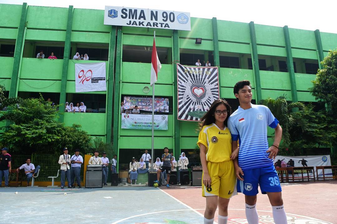 Nama Angkatan Sekolah Luar Negeri Kronis U