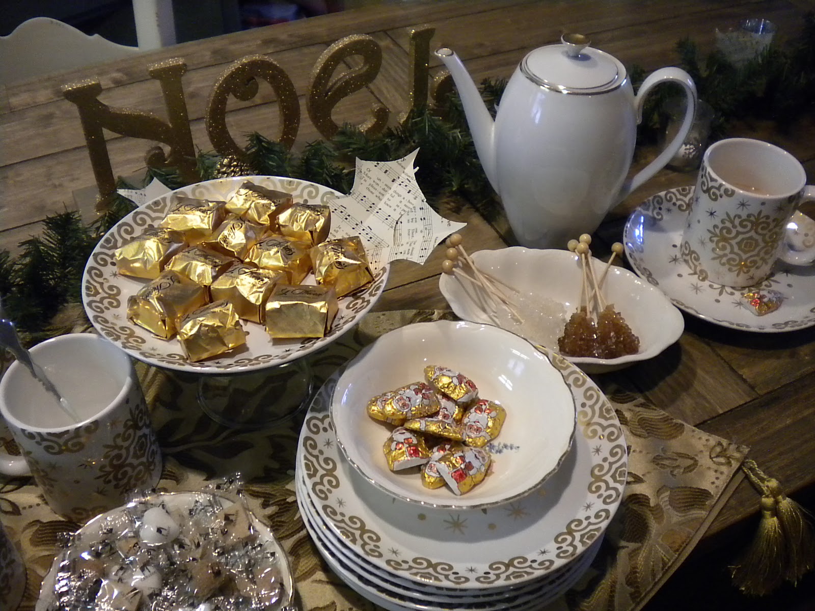 Shabby Brocante Christmas After Dinner Drinks; Coffee and Tea