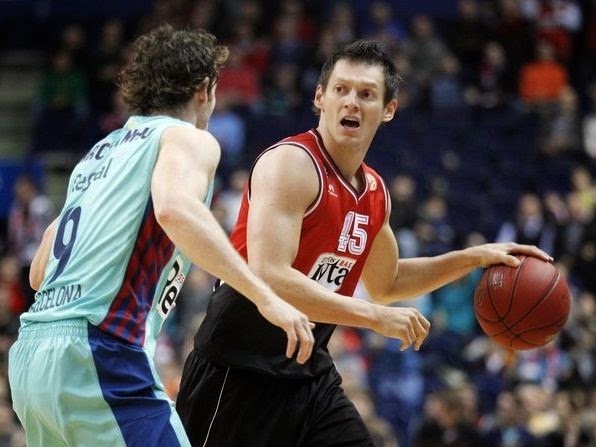 Σενάρια για Μπλουμς, στη λίστα και ο Γκόρντον