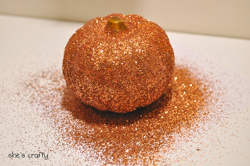 She's Crafty Glitter pumpkin