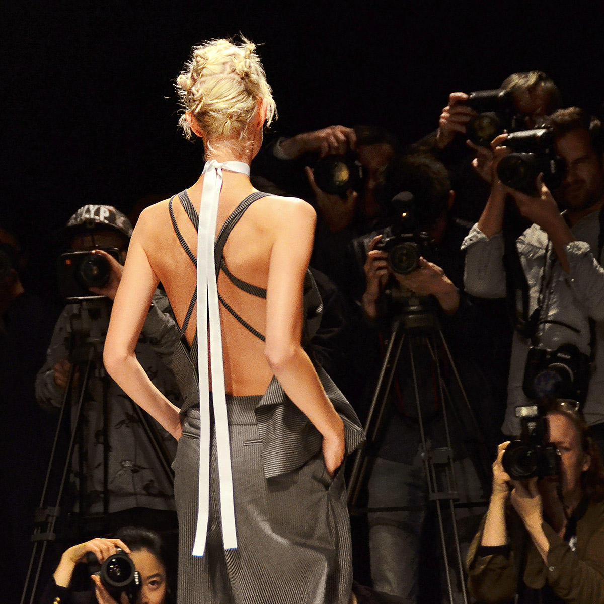 Haizhenwang s/s16 london fashion week day one hospital club