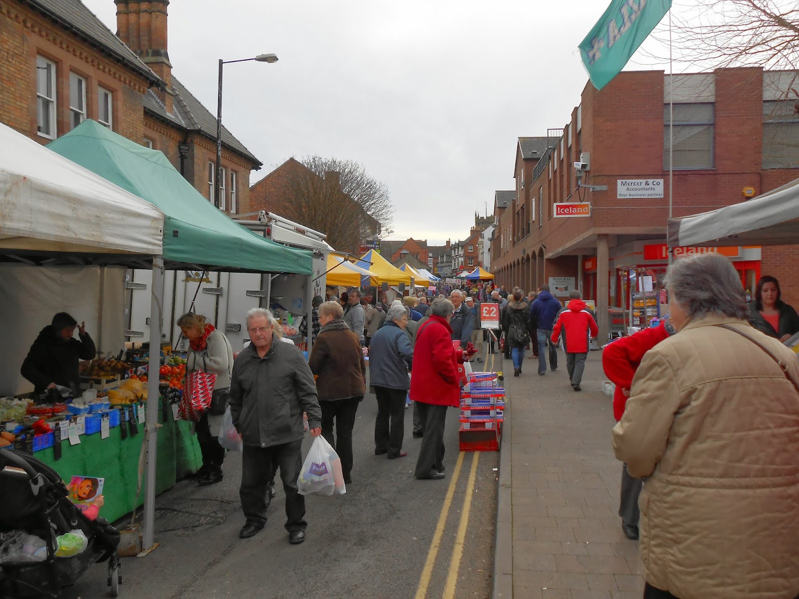 Narrowboat Armadillo Market Day at Market Drayton.