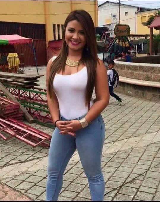 Indícanos a que pérfil de Facebook te quieres conectar