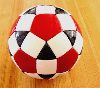 самодельный мяч