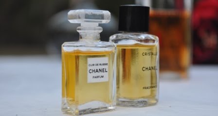 THE MORBID HONEYSUCKLES : VINTAGE CRISTALLE edt by CHANEL (1974)