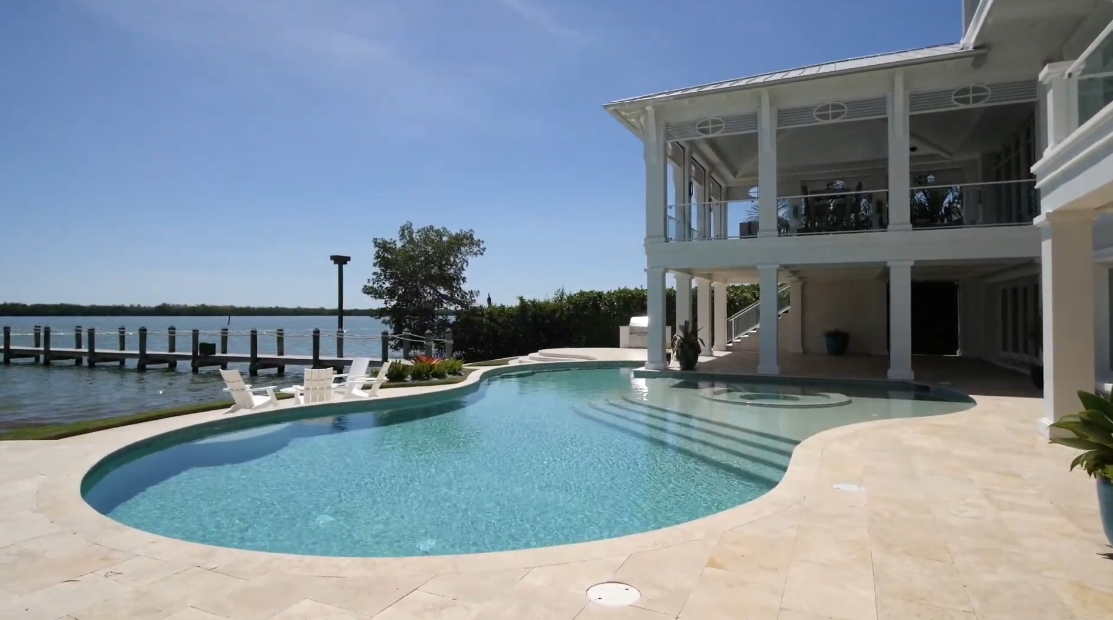 Interior Design vs. Tour Captiva Island, FL Luxury Waterfront Home