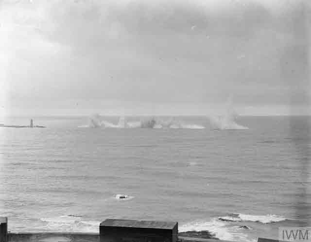 Exploding mines in Plymouth Sound, 24 November 1941 worldwartwo.filminspector.com