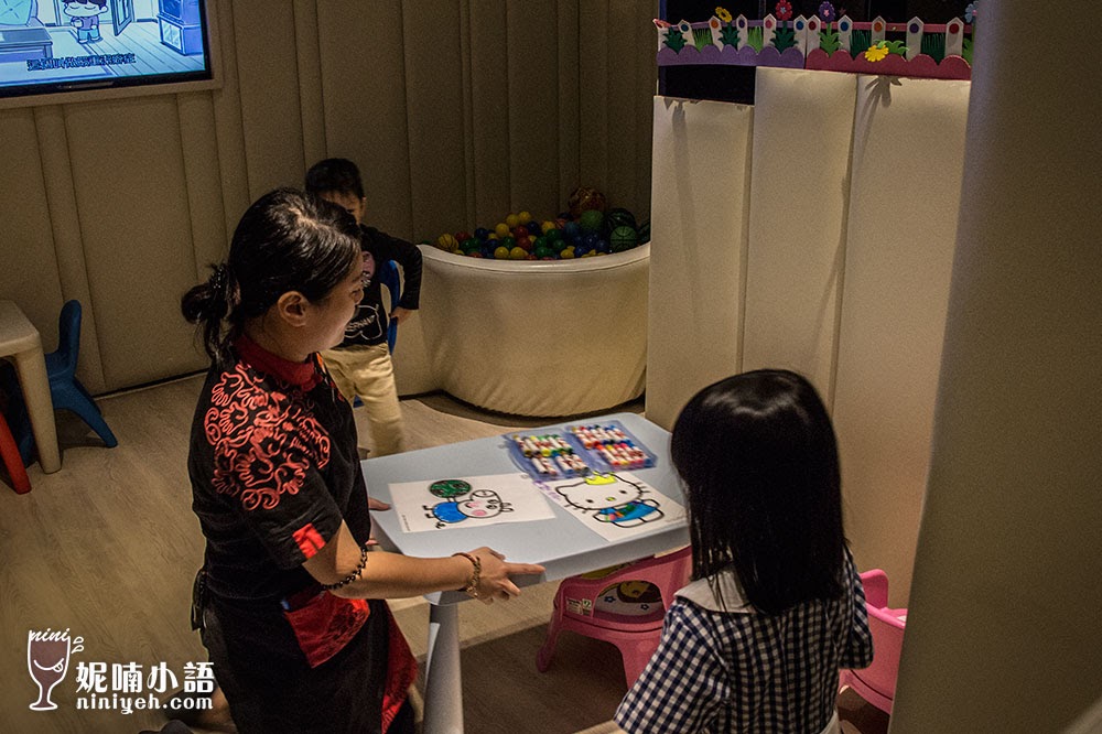 【台北信義區】海底撈火鍋。遠近馳名中國第一鍋 【台北信義區】海底撈火鍋。遠近馳名中國第一鍋
