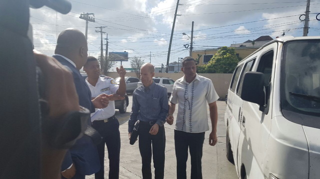 El doctor Julio Gómez ya está en su casa doctor Julio Gómez