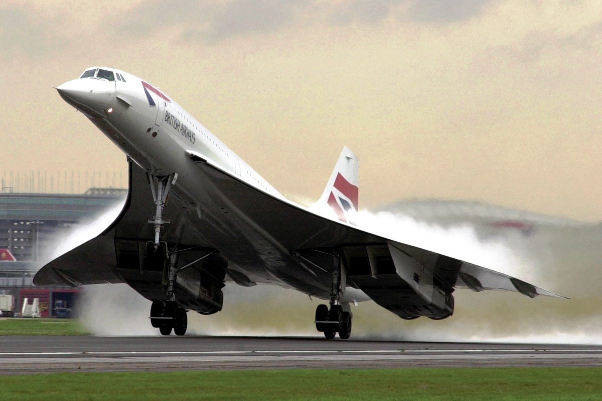 http://4.bp.blogspot.com/-xKreUpfD57M/UOGraASIiRI/AAAAAAAAHtg/EVkd8fw0OA8/s1600/Concorde-Pesawat-Terbang-Supersonik.jpg