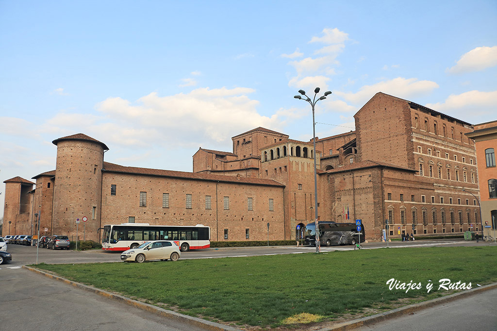 Palacio Farnesse, Piacenza