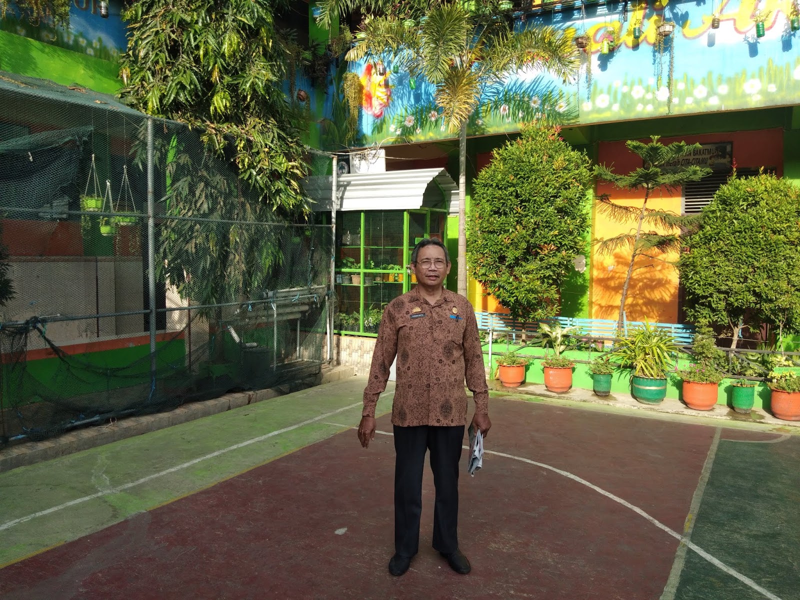 Smpn 4 Makassar Lakukan Pembenahan Sekolah Menuju Adiwiyata