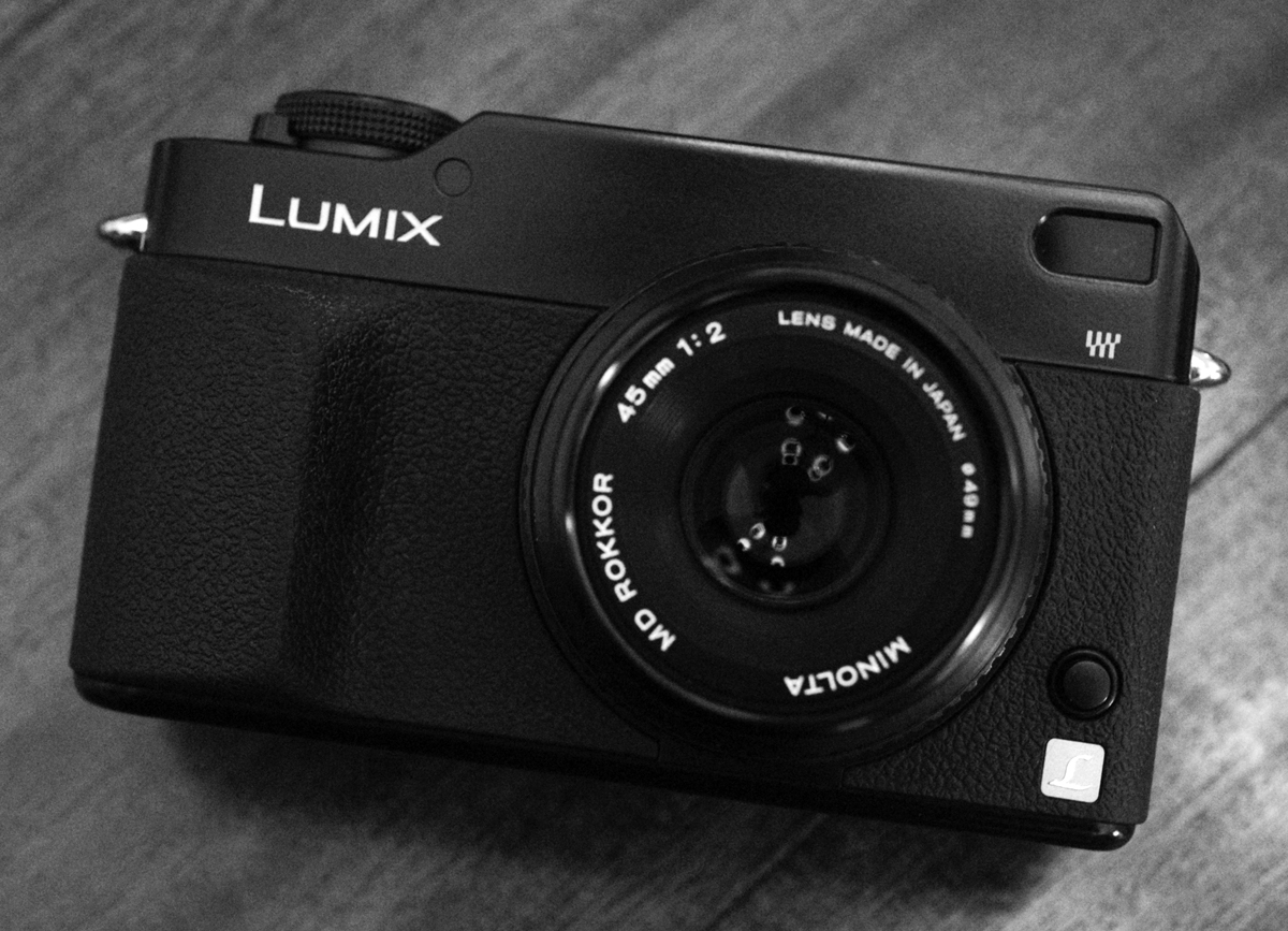 PHOTOGRAPHIC CENTRAL: Panasonic Lumix DMC-L1- Still a Real Gem!
