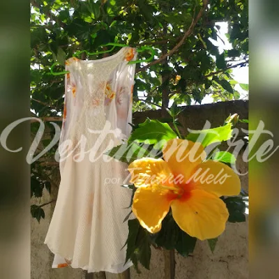 Colete floral hibisco amarelo