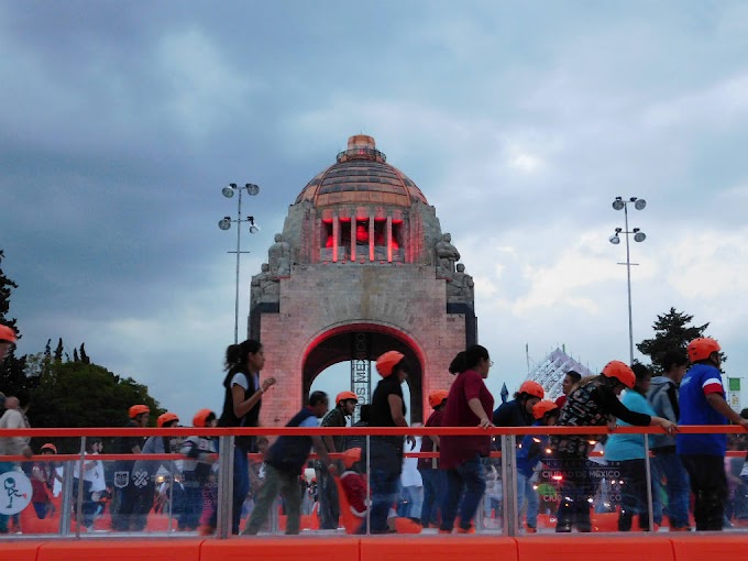 Pista de Hielo en el Monumento a la Revolución 2018 