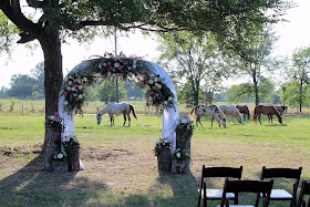 rustic western wedding arch for outdoor wedding