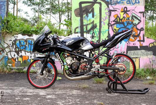 Modifikasi Ninja RR Velg Jari Jari Gambar Modifikasi Kawasaki Ninja 150 RR 2 Tak Velg Jari Jari