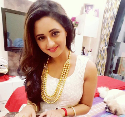 Kumpulan Foto Cantik dan seksi Pemain Film Uttaran Foto Seksi Rashmi Desai Pemeran Tapasya