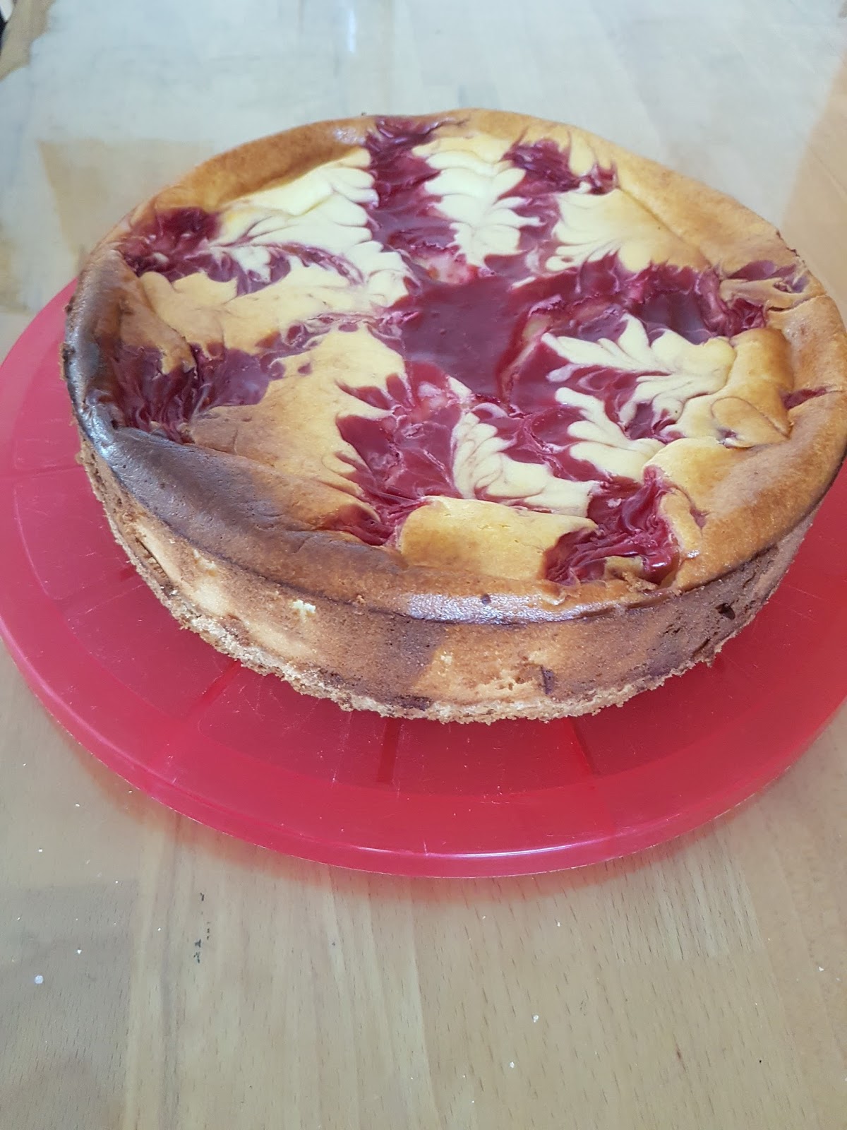 Grit´s Backstübchen Blog: Marmorierter Käsekuchen mit Himbeeren