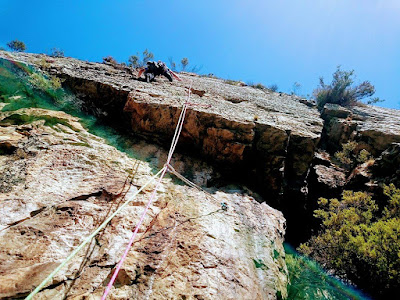 Los Cantos Climbing: Lobo Solitario, Pared de cuarcita de Santa Maria