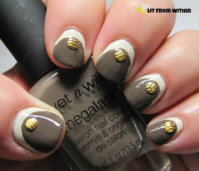 Ruffian nailart with Wet 'n Wild LAC - My mani? and Distressed To Impress.
