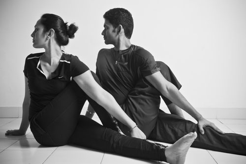 ardha-matsyendrasana.jpeg