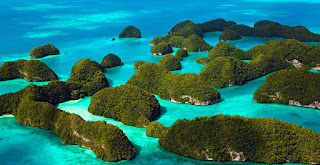 10 Pantai Terindah di Indonesia 10 Pantai Terindah di Indonesia
