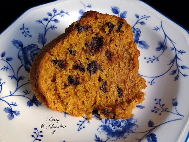 Bizcocho de calabaza con pepitas de chocolate - Pumpkin chocolate chip bundt cake Bizcocho de calabaza con pepitas de chocolate - Pumpkin chocolate chip bundt cake