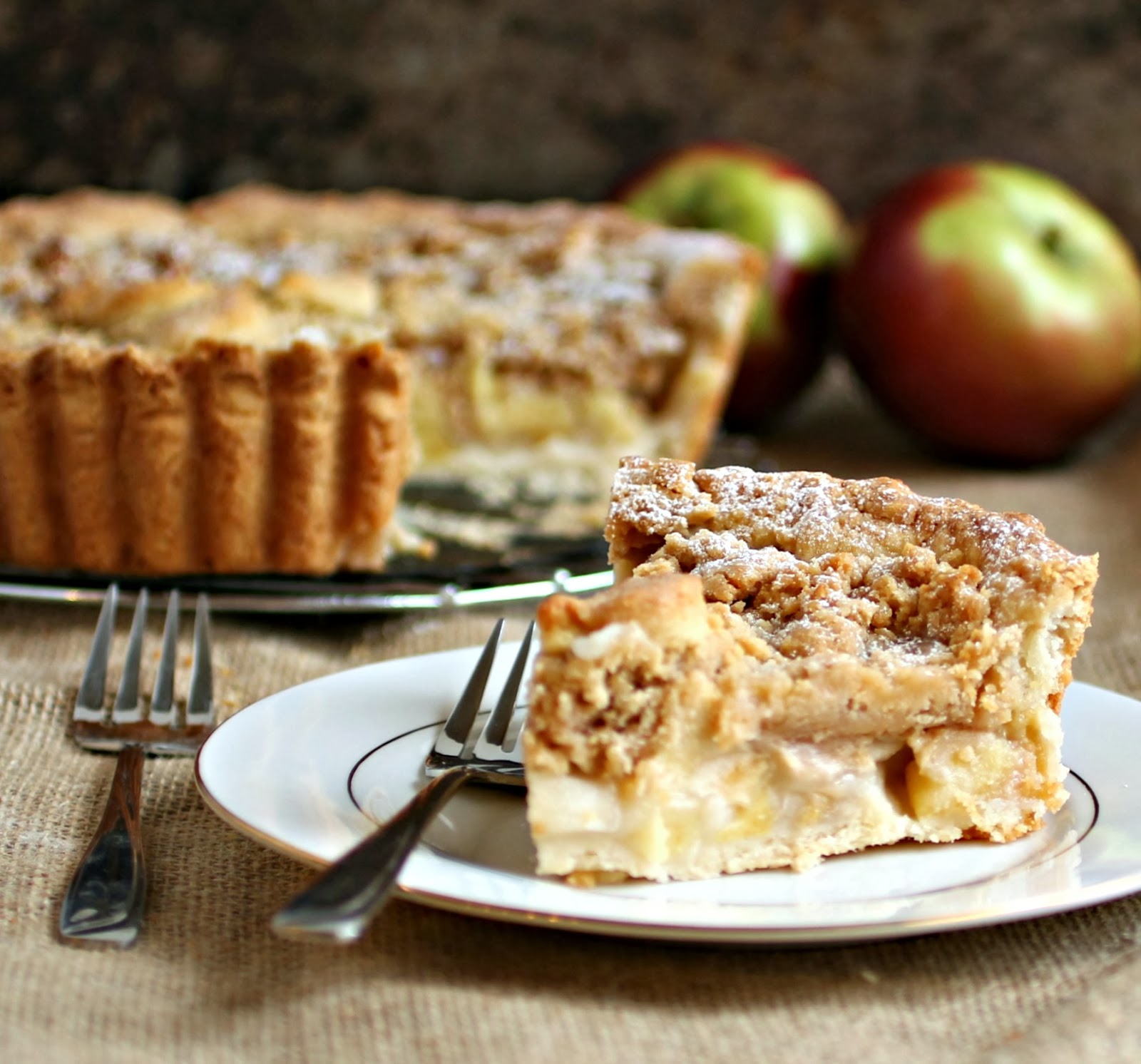 Hungry Couple Deep Dish Dutch Apple Pie With Peanut Butter Streusel