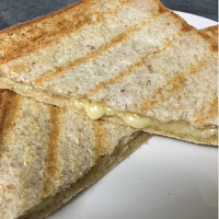 toasted cheese sandwich 