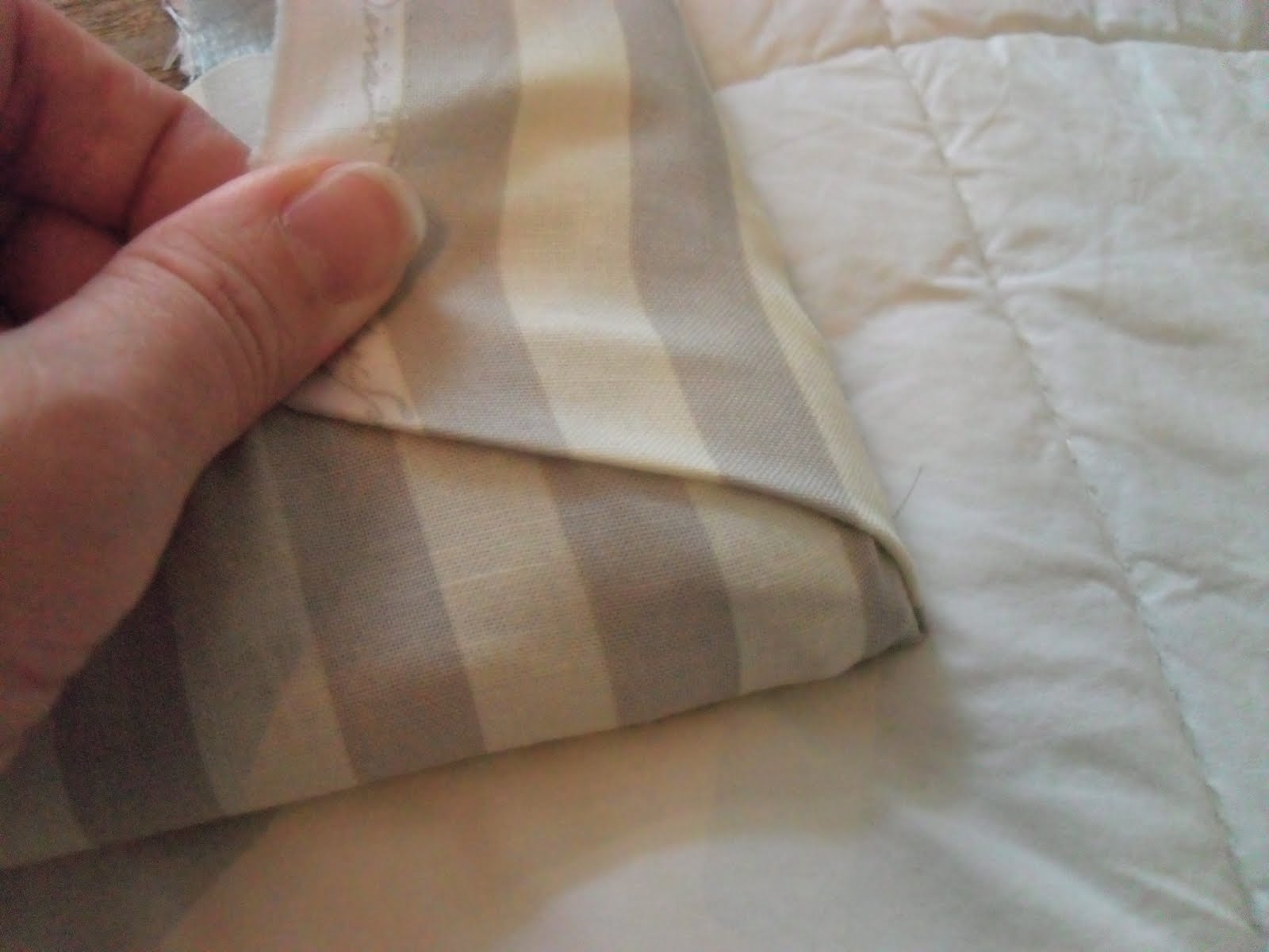 The Remodeled Life A Bench & Vanity Remake