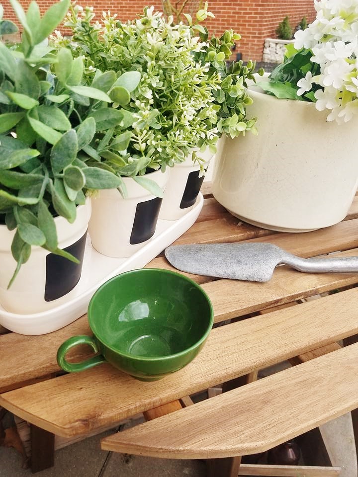 The Quaint Sanctuary { New Cottage Style Porch Set from IKEA! }