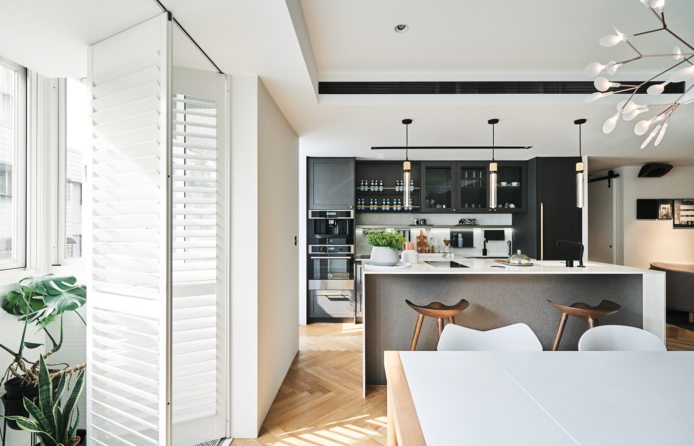 Thiết kế nội thất, thi công nội thất Vinhomes Nguyễn Chí Thanh Thiết kế nội thất, thi công nội thất Vinhomes Nguyễn Chí Thanh