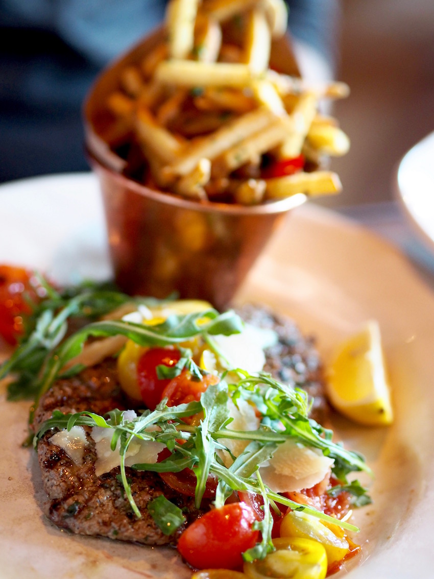 Jamie's Italian Glasgow A Y E .. L I N E D